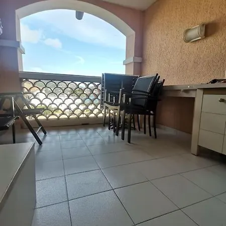 Magnifique Vue Avec Piscine * Saint-Raphael (Var)